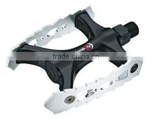 Bicycle Pedal thumbnail-1