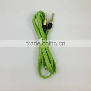 Colored Fabric Braided 3.5mm Flat Auxiliary Cable thumbnail-3