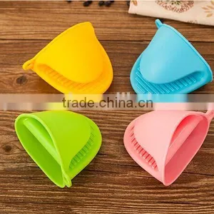 Silicone Glove Holder Clips,ice Scraper With Glove thumbnail-1
