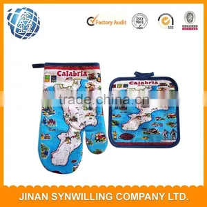 Kitchen Use Heat Resistant Kitchen Cooking Gloves With Cotton Filling thumbnail-3