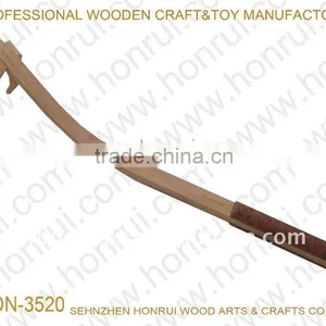 Wooden Grasp for Playing Dog thumbnail-1