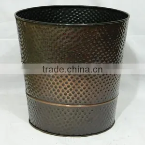 Iron Planter thumbnail-1