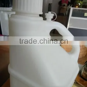 OEM Blow Molding Plastic Utility Jug 5 Gallon Milk White Water Contaier Jerry Cans for Sale thumbnail-4