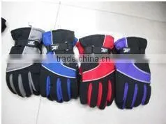 2015 Fashion Useful Thinsulate Ski Gloves thumbnail-6