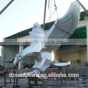 Mirror Finish Outdoor Bird Sculpture in Stainless Steel Material thumbnail-2