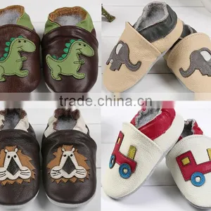 Wholesale High Quality Wooden Baby Kids Leather Shoes thumbnail-1
