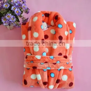 Super Soft New Design Colorful Dots Printed Coral Fleece Bathrobe thumbnail-1