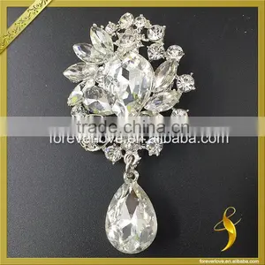Hot Sale Cheap Elegant Design Crystal Flat Back Rhinestone Brooches for Invitations FB-068 Supplier's Choice thumbnail-4