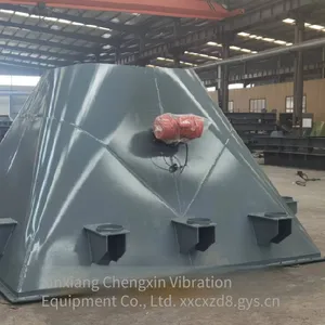 Chengxin Brand Vibrating Funnel, Anti-blocking Vibrating Silo, Customizable Size, Used With Vibrating Feeder thumbnail-3