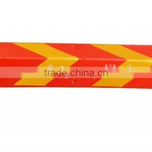 Right-angle EVA Color High Visibility Plastic Corner Protector thumbnail-2