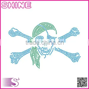 2016 Korean New Design Skull Design Motif Middle East Quality Fashion Customized Rhinestone Heat Transfer Motif Wholesale thumbnail-1