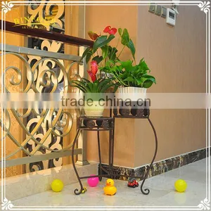 Wrought Iron Round Foldable Swivel Indoor Plant Stand thumbnail-5