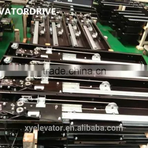 Selcom Landing Door Hanger Center/Side Opening Elevator Parts Complete Landing Door thumbnail-3