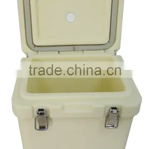 SCC BRAND Mini Portable Ice Chest Produced by Roto Molded Technology,outdoor Ice Chest,small Ice Chest thumbnail-1