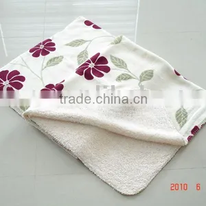 100%polyester Printed Coral Fleece and Sherpa Fleece Throw thumbnail-1