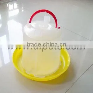 Plastic Drinker 7.5 Litre Bucket thumbnail-1