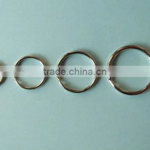 Metal Split Ring thumbnail-1