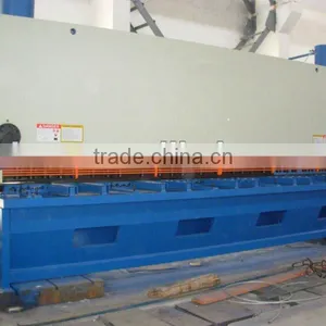 CNC Hyraulic Guillotine Shearing Machine thumbnail-1