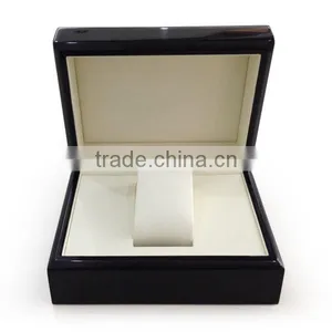 Premium Quality MDF Stoving Varnish Real Wooden Packaging Box thumbnail-1