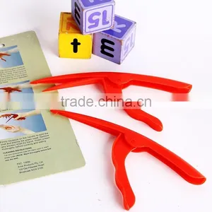 Wholesale Shrimp Deveiner and Peeler Prawn Seafood Shell Curved Peeler thumbnail-1