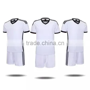 OEM Cheap Designer100%polyester Mesh Lightweight Children Kids Sweat Soccer Sport Training Suit thumbnail-3