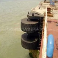 Marine Roller Fender Dock Rubber Marine Fender thumbnail-1