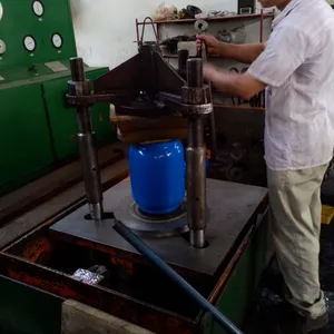 GOST Manual Worm Gear Welded Ball Valve WCB Cast Steel ASTM A29M Pipeline Welding Ball Valve thumbnail-2