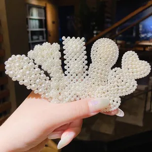 Wholesale Cute Pearl Hair Clip Trendy Rhinestone & Heart Hair Clips – Vintage-Style Bangs Clips & Hair Accessories thumbnail-5