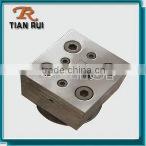Extrusion Plastic Tool For UPVC Profiles thumbnail-1