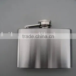 Stainless Steel Hip Flask thumbnail-1