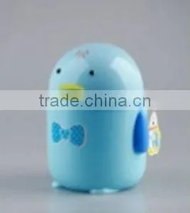 Mini Plastic Trash Can thumbnail-1