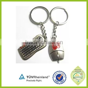 Souvenir Gift Customized Metal Car Keychain thumbnail-2