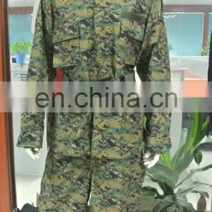 High Quality Woodland Digital Camouflage Windbreaker Jacket for Men thumbnail-3