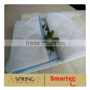 Waterproof Soft and Absorbent Quilted Bamboo Mattress Pad thumbnail-1
