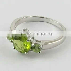 Energe Bloom Green Peridot Ring, Gemstone Silver Jewelry, Fine Silver Jewelry thumbnail-1