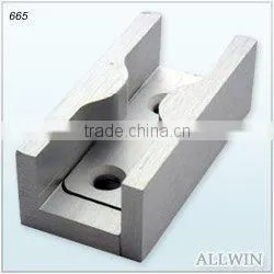 Bottom Door Guider thumbnail-1