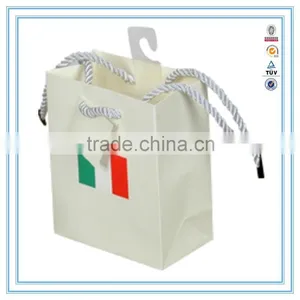 China Custom Printed Paper Bag With Handles thumbnail-6