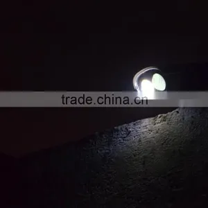 Weatherproof Solar Motion Sensor PIR LED Fence Light thumbnail-4