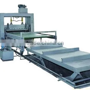 Hot Sale Core Board Forming Machine Multi-layer Board Veneer Paving Machine thumbnail-1