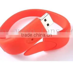 Silicon Bracelet With USB Drive thumbnail-1