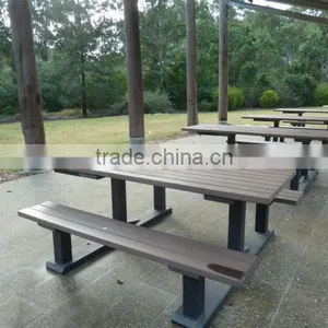Eco-friendly Feature Engineered Flooring Type Hot Sales Recycled WPC Fence Panels thumbnail-6