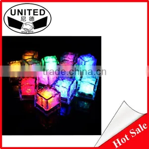 LED Night Light Ice Cube thumbnail-1