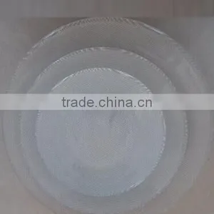 Red Color Glass Dinning Plate Set With Sliver Plating Metal Stand thumbnail-5
