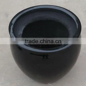 Modern Garden Vases thumbnail-2