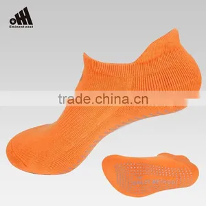 Women Non-slip Yoga Pilates Socks thumbnail-1
