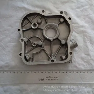 High Quality 152F 154F Power Generator Crank Case Cover thumbnail-2