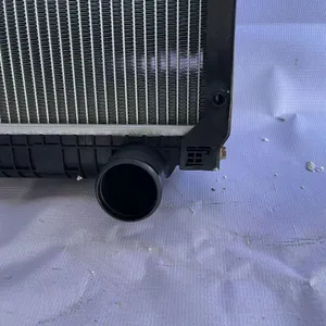 CHINA Radiator 1301010-KM6E0 Aluminum Radiator Dongfeng Truck Parts Manufacturer thumbnail-3