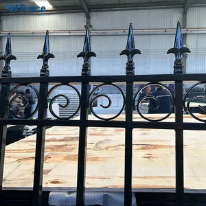 3.0m Low Carbon Steel Security Fencing With 3D Design Eco-Friendly Easily Assembled Outdoor thumbnail-4