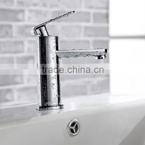 Antique Handle Water Faucet for Wash Basin thumbnail-4