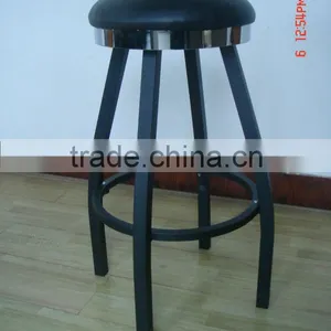 Classic Bar Stool thumbnail-1